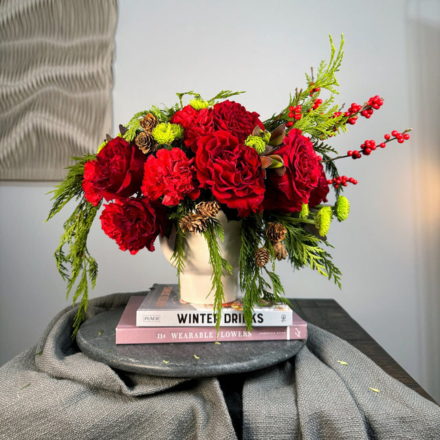 Roses and carnations bouquet