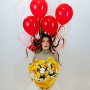 Yellow and white bouquet