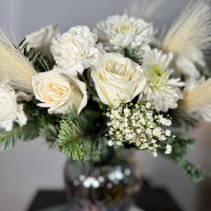 What Do White Roses Symbolize?