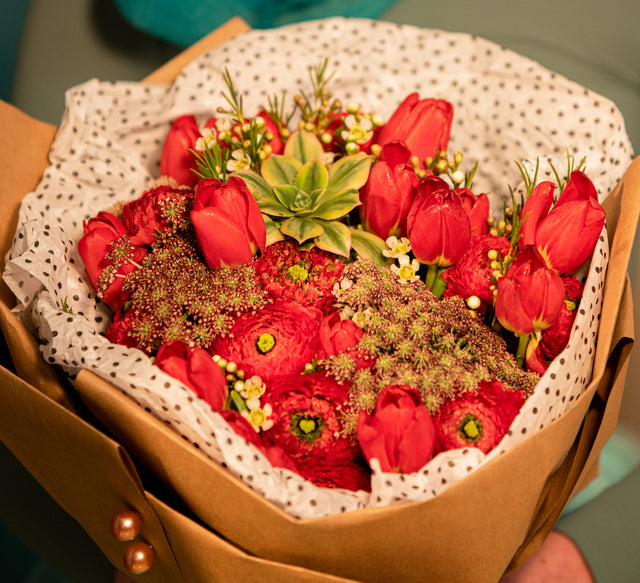 Red flowers bouquet