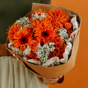Bouquet of orange gerberas and roses
