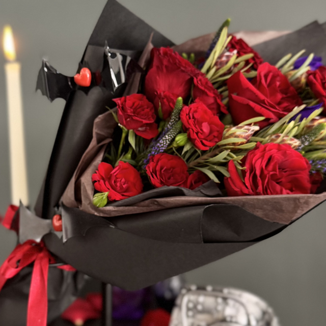 Spooky Bramble Roses Dark Romance Halloween Bouquet | Elegantly Spooky Floral Arrangement